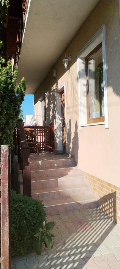 Rozsakert Apartmanhaz Hajduszoboszlo Exterior photo