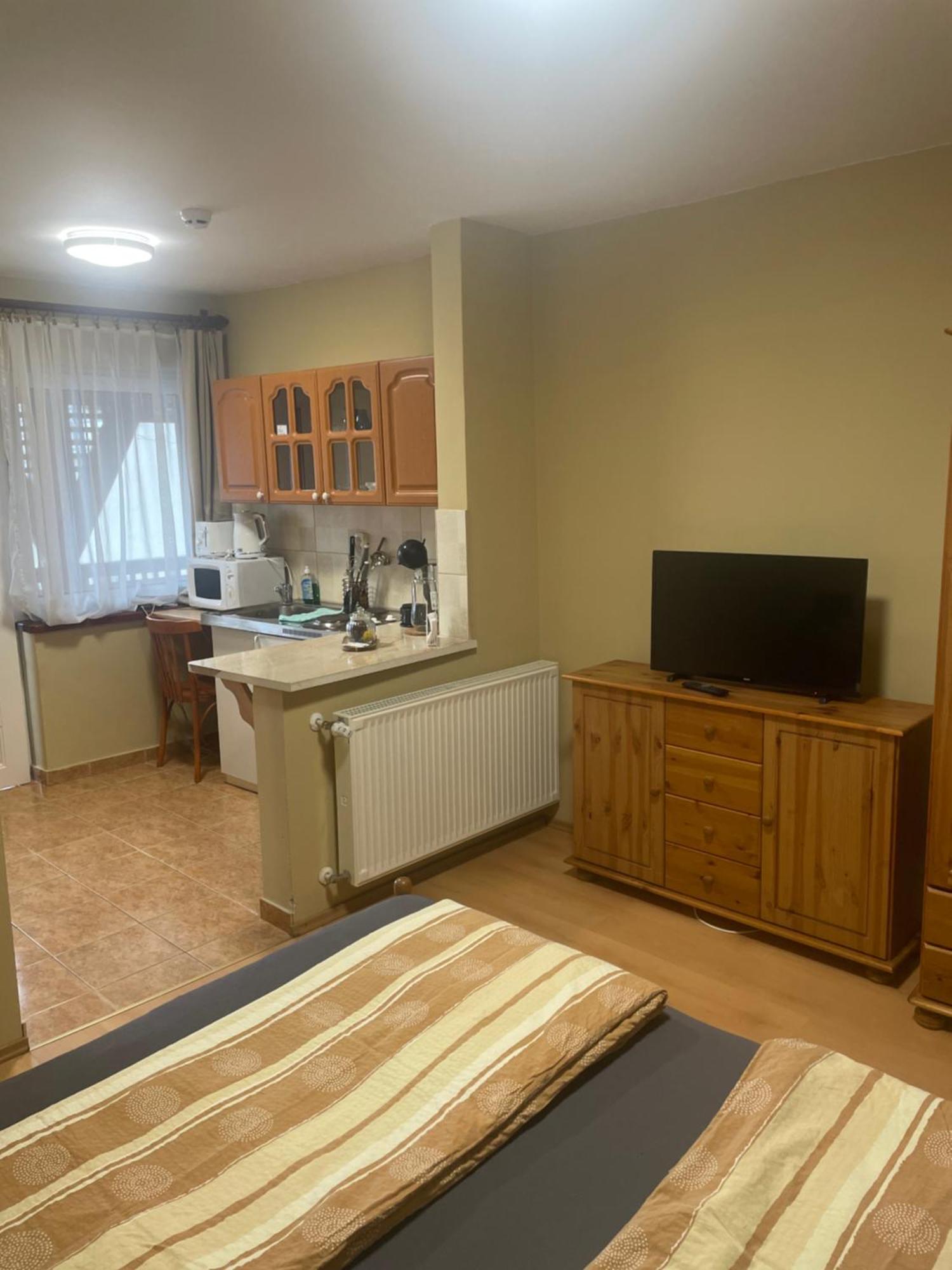 Rozsakert Apartmanhaz Hajduszoboszlo Exterior photo